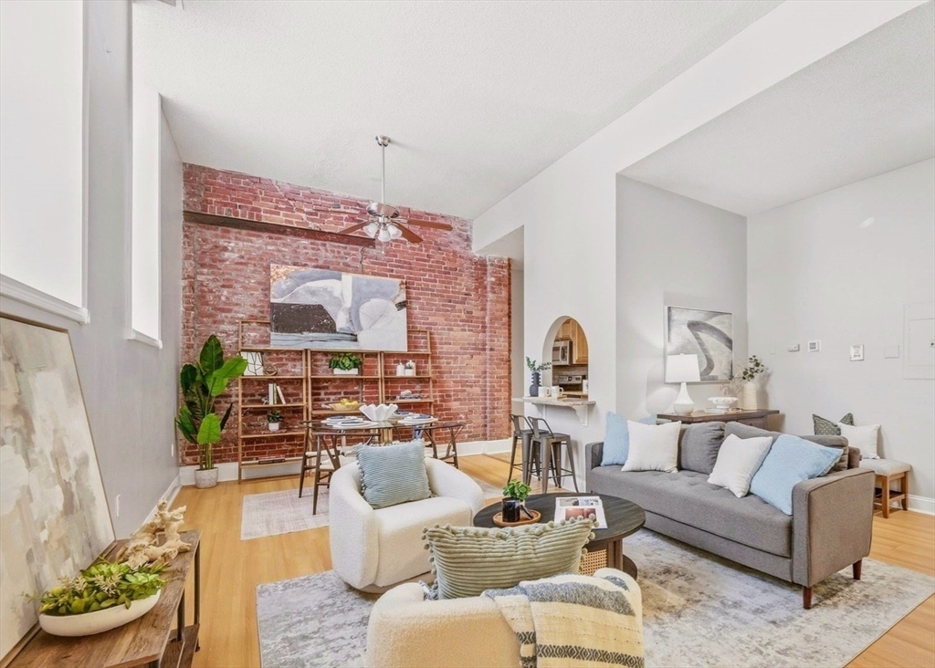 54 Forest St #212 in Medford