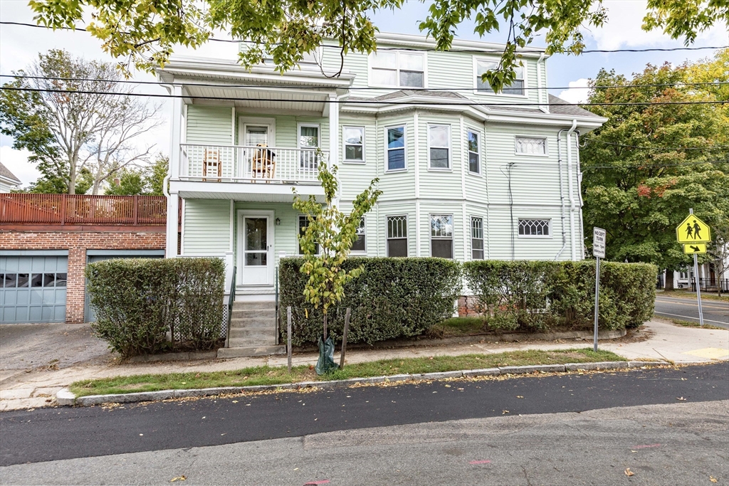 27-29 Lake Street in Arlington