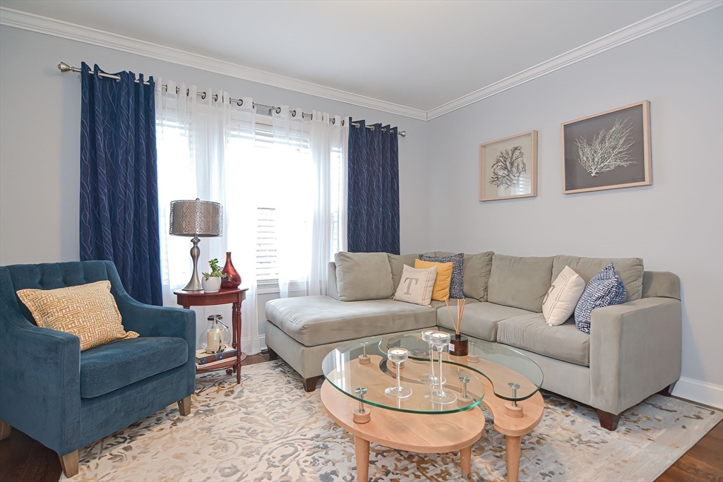 1565 River St #1 in Hyde Park