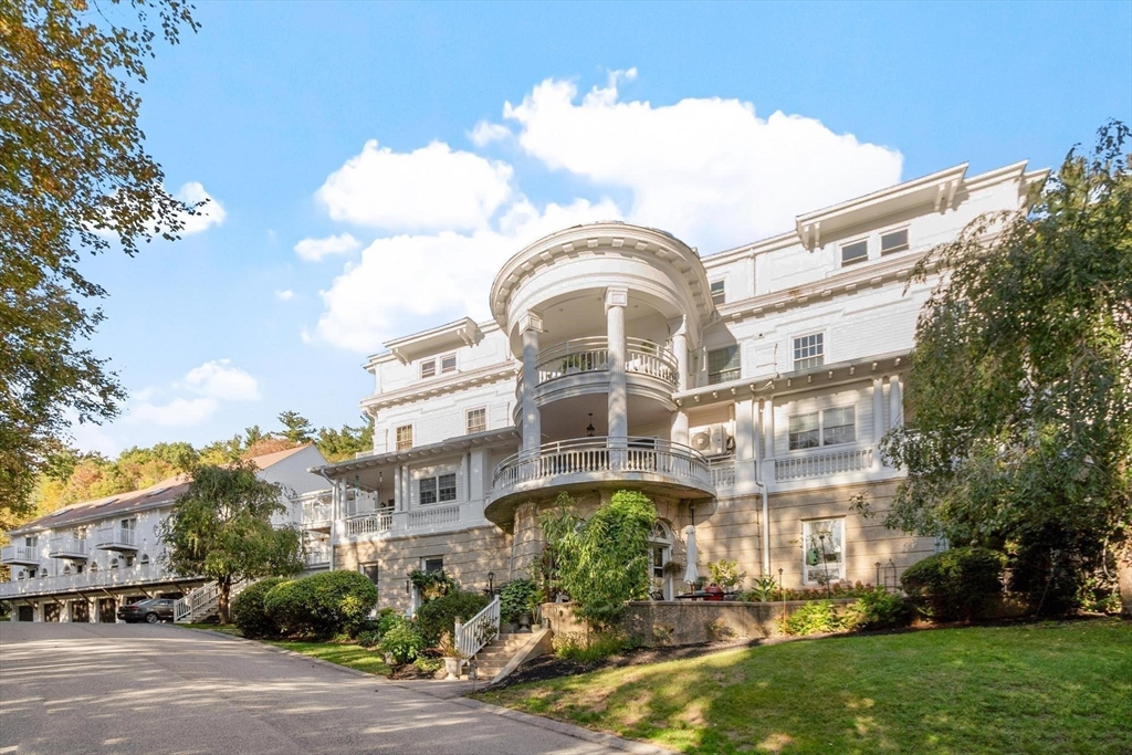 1401 Great Pond Road #2 in North Andover