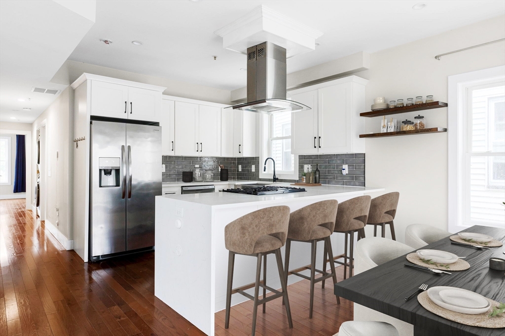 71 Savin St #2 in Roxbury