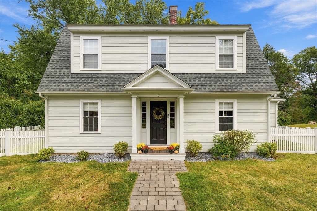 6 Morse Rd in Wayland