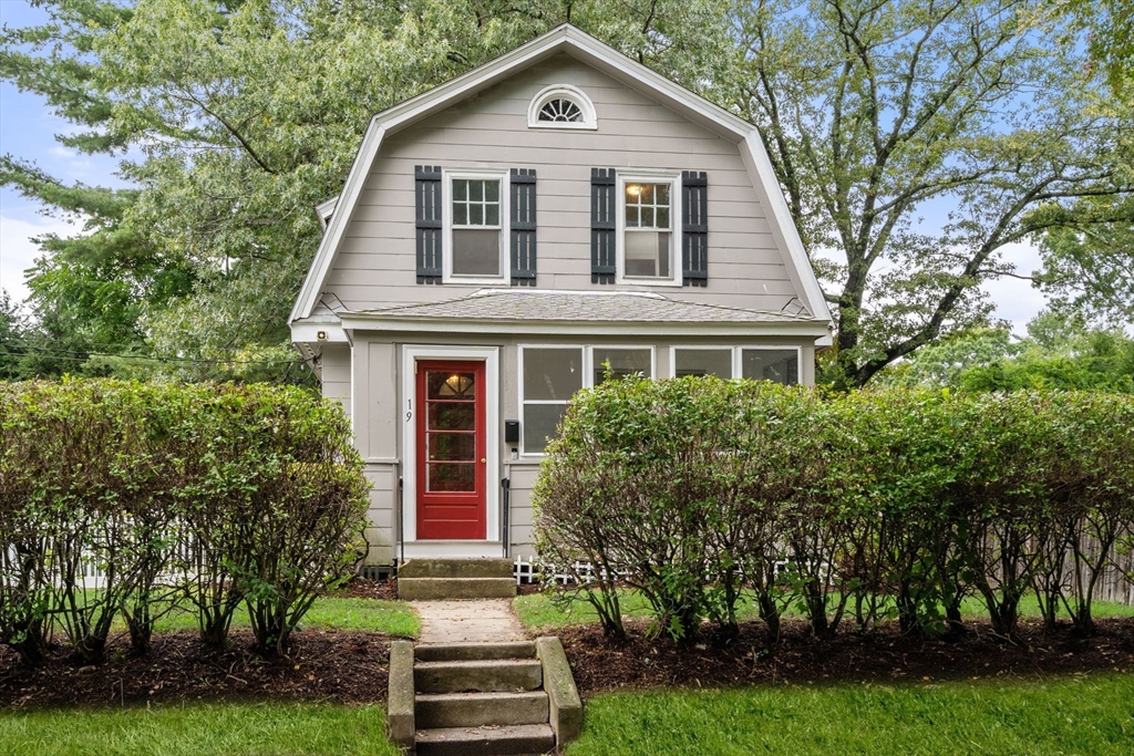 19 New Hampshire Avenue in Natick