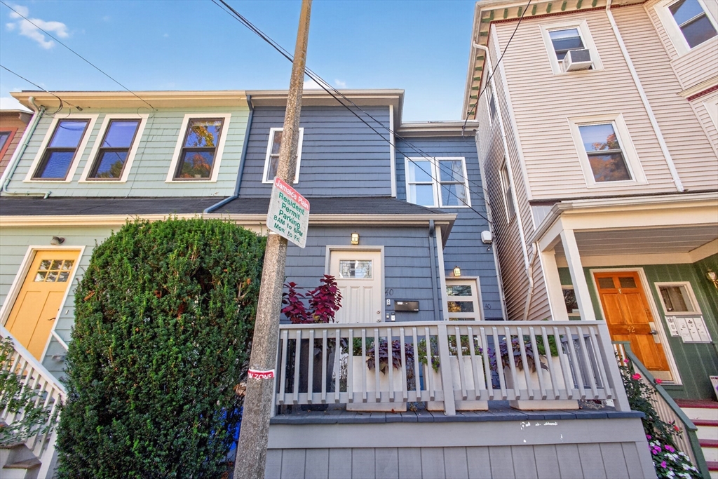 40-40A Newbern in Jamaica Plain
