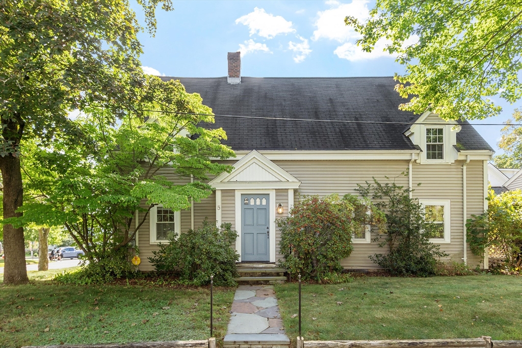 7 Thoreau Court #7 in Concord