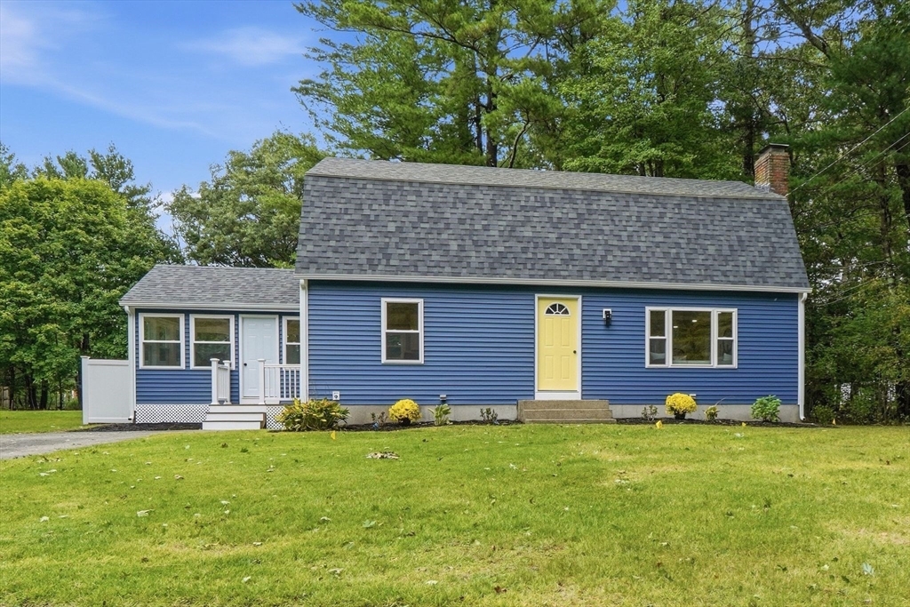 78 Old Farm Rd in Mansfield