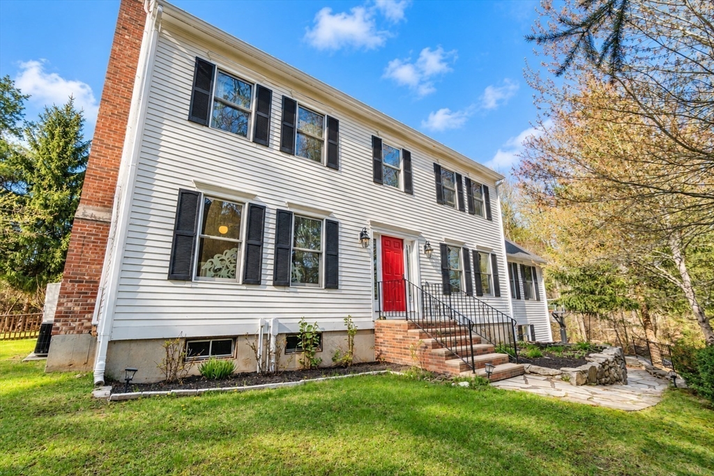 48 Fitchburg Street in Marlborough
