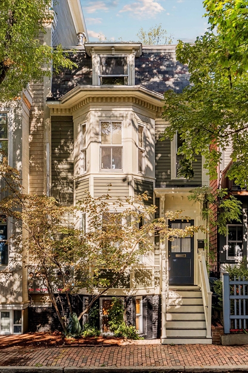 99 Pleasant Street #H in Cambridge