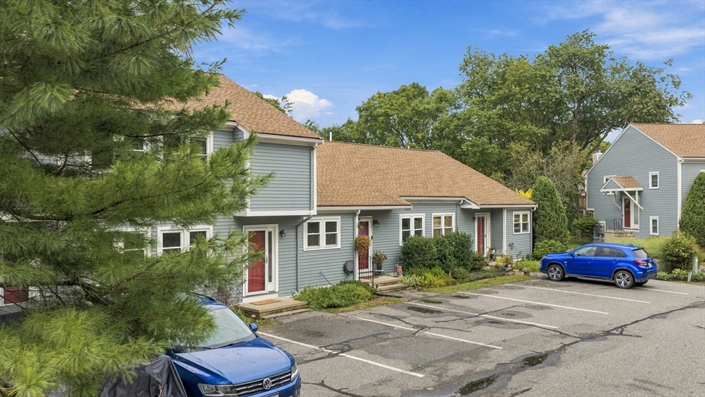 52 Pickman Rd #3B in Salem