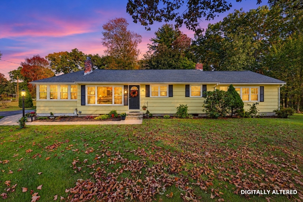 19 Polley Rd in Westford