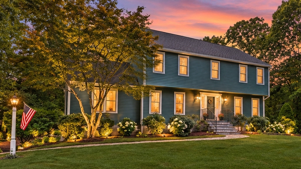8 Joseph Rd in Hopkinton