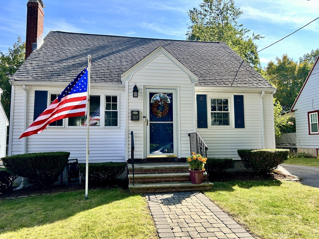 103 Eastwood Circuit in West Roxbury
