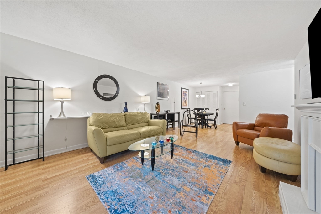 95 Fountain Ln #3 in South Weymouth