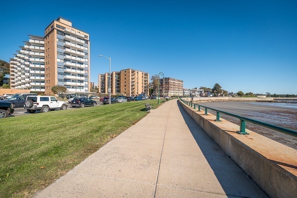 300 Lynn Shore Dr #307 in Lynn