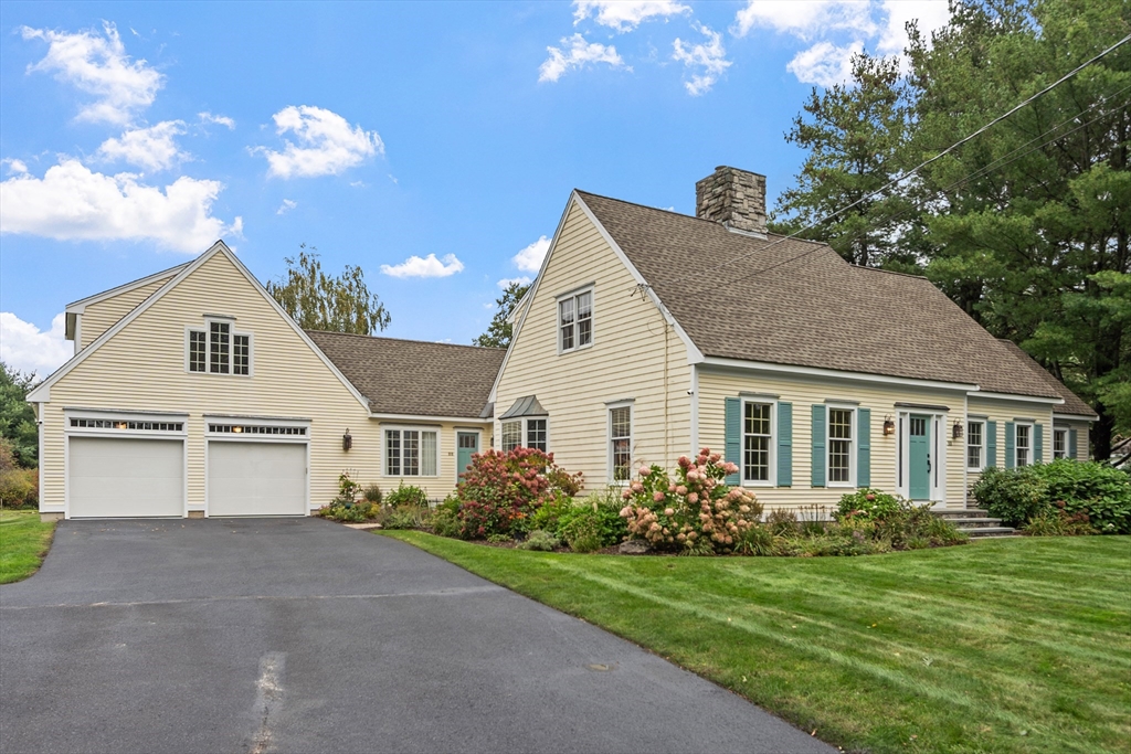 88 N Billerica Rd in Tewksbury
