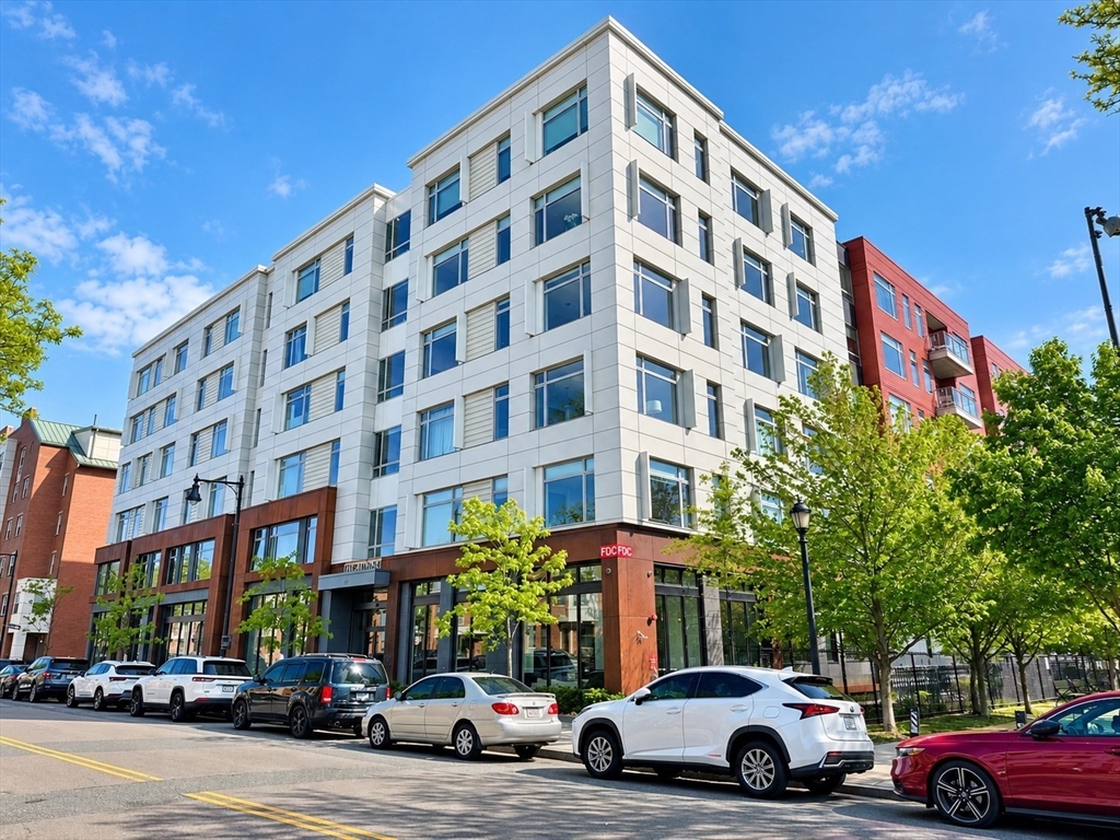 99 Sumner St #305 in Boston