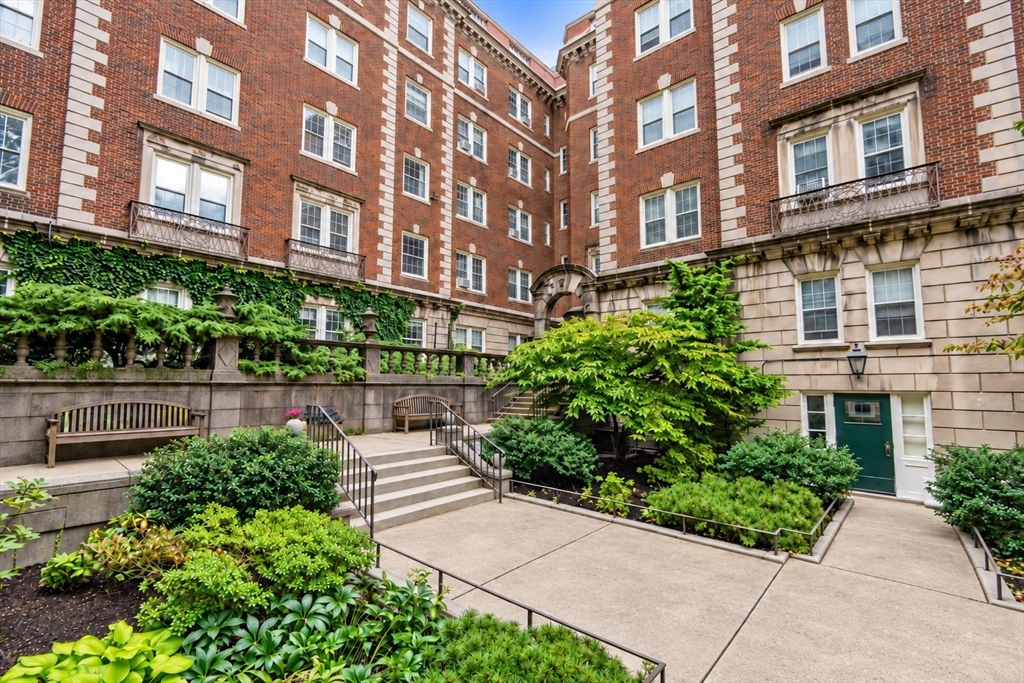 3 Arlington St #35 in Cambridge