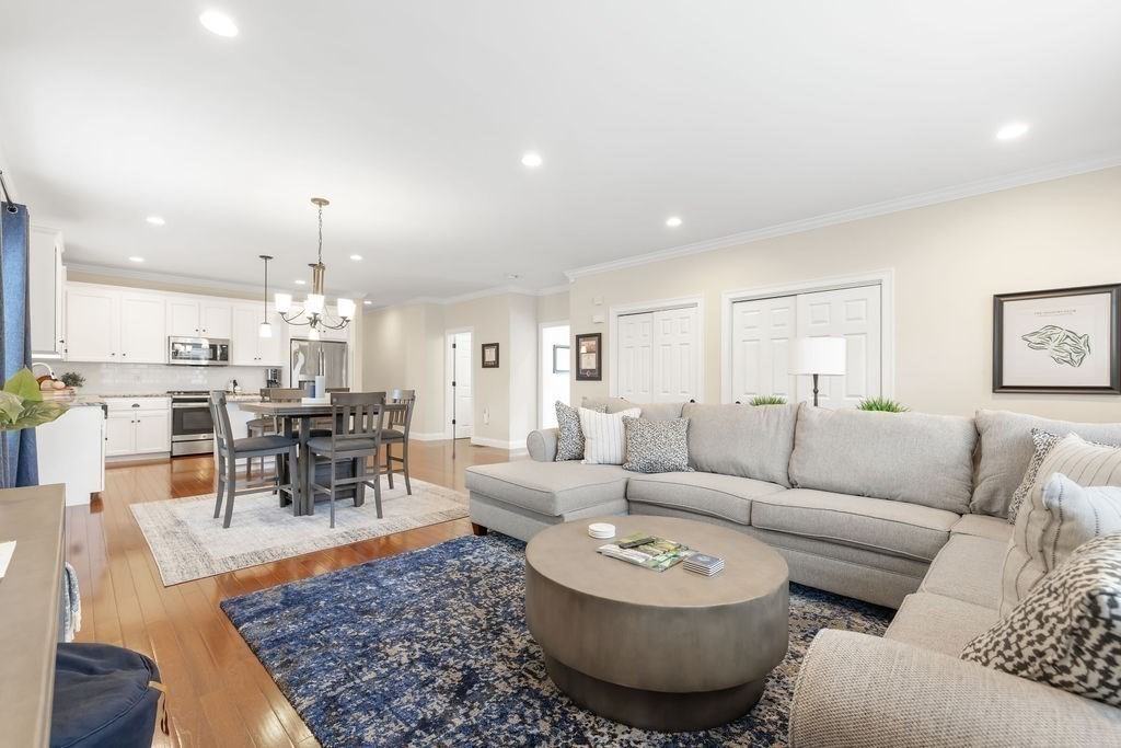 57 Oak St #57 in Needham