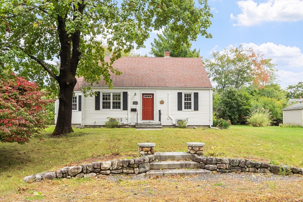 35 Jefferson Road in Northborough