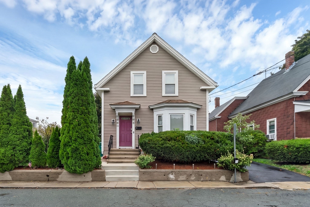 25 Fuller Pl in Mansfield