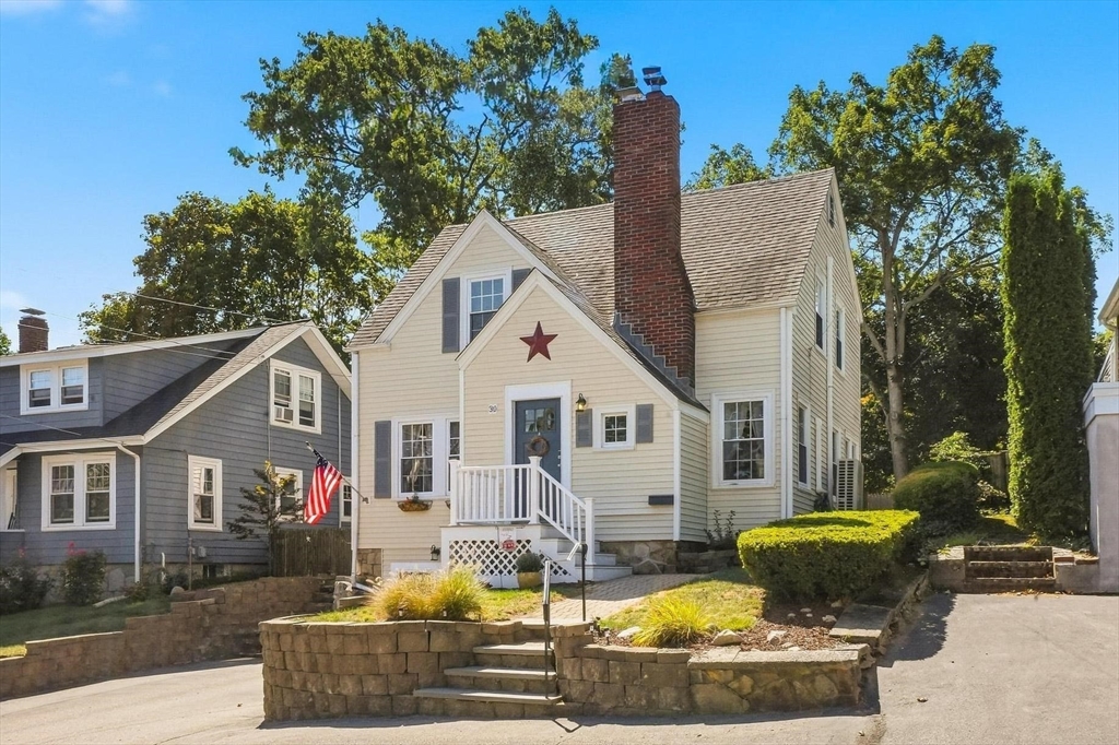 30 HILLDALE RD in South Weymouth
