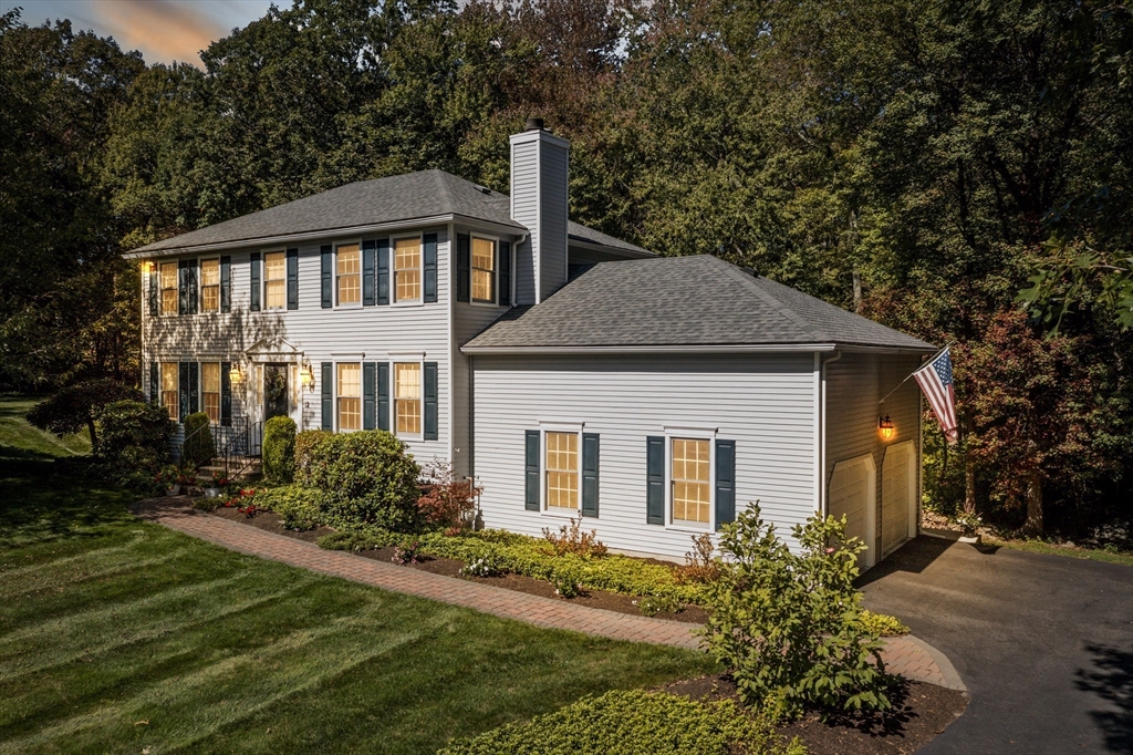 12 Jasmine Rd in Medway