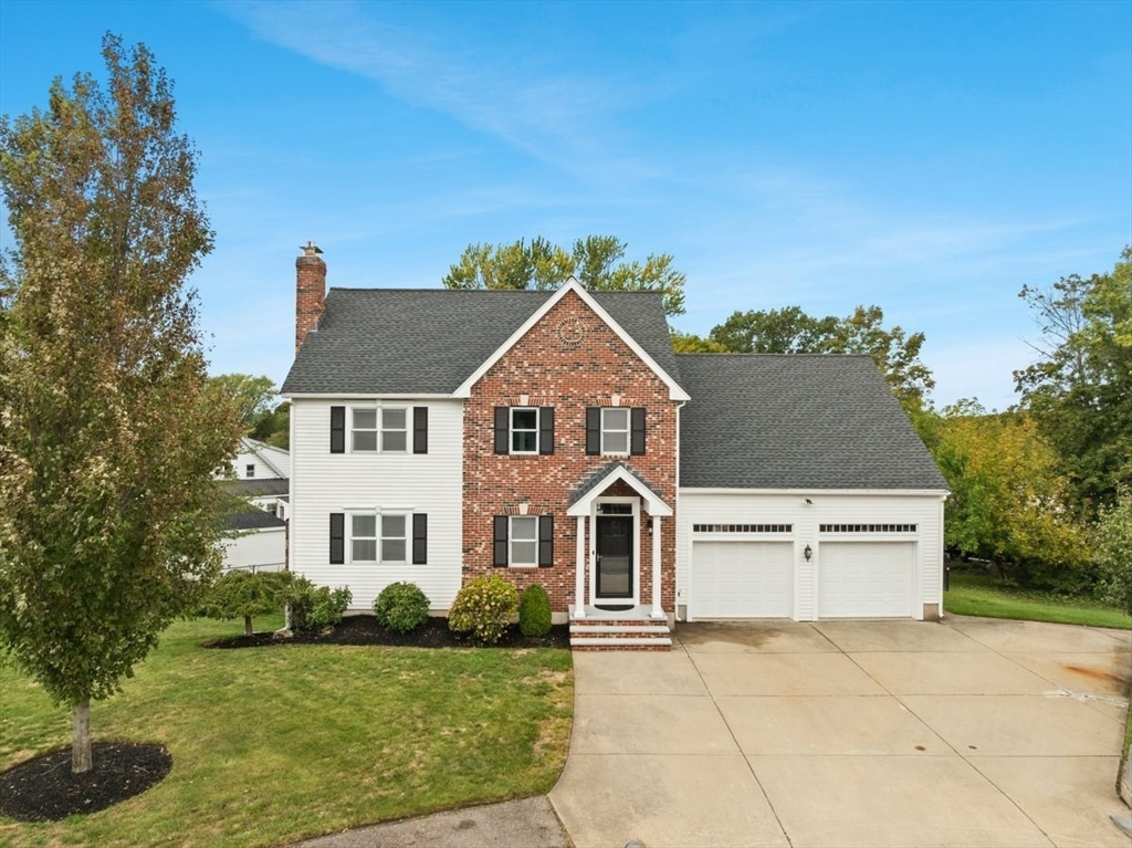 20 Harvest Ln in Braintree