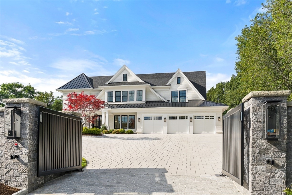 15 Vinson Circle in Winchester