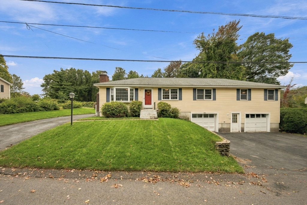 29 Dale Ave in Leominster