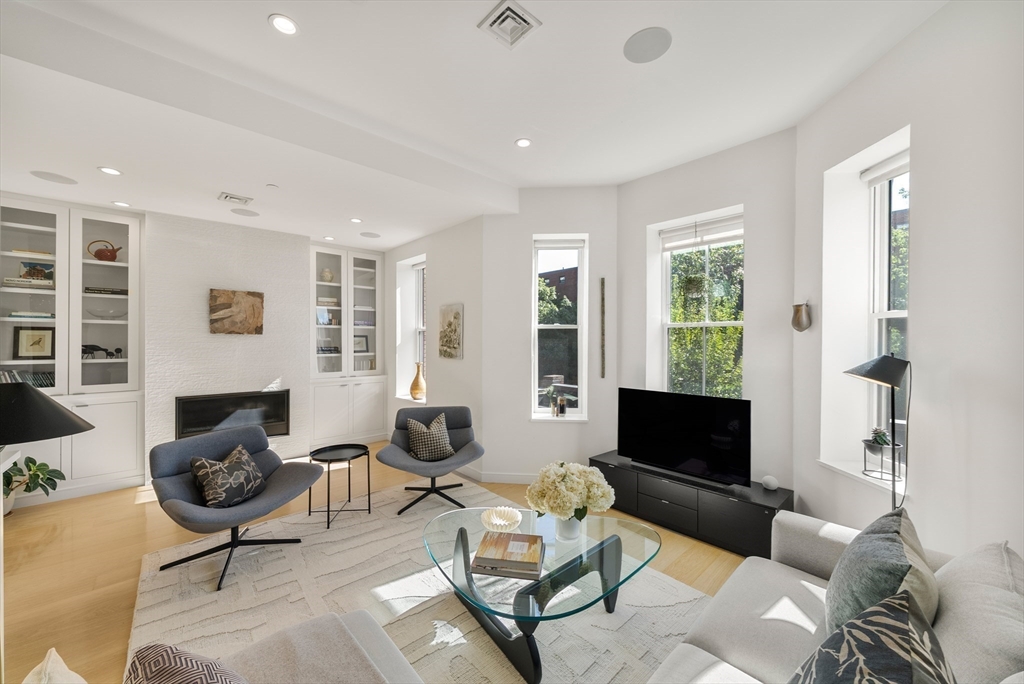 429 Columbus Ave #2 in Boston