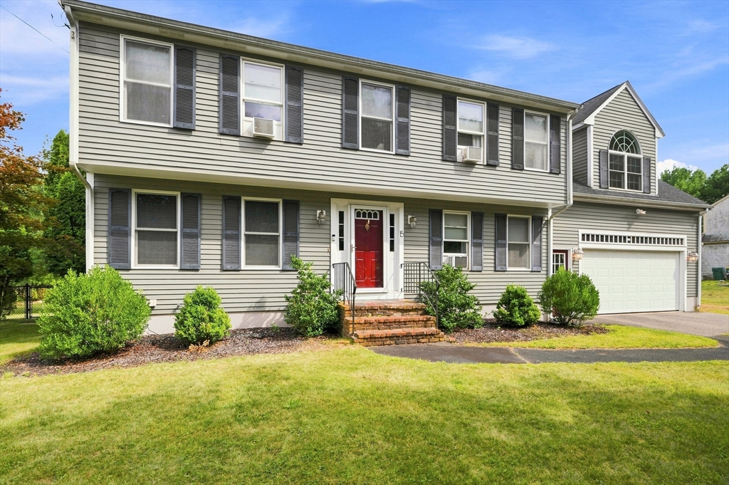 15 Bird Rd in Mansfield