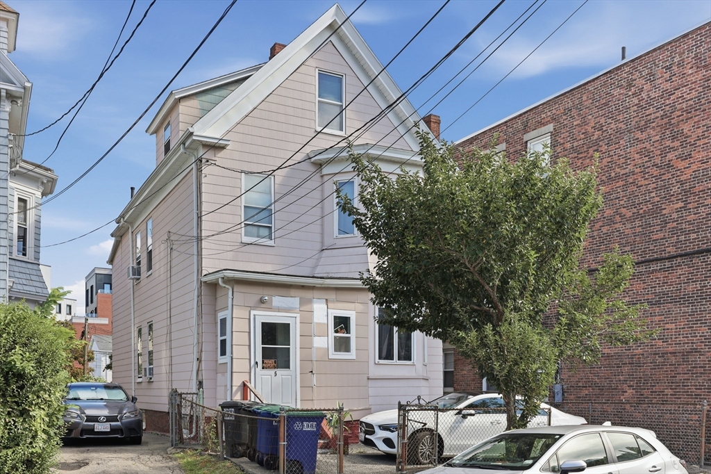 5 Quincy Street in Somerville