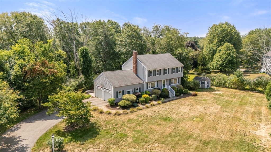 26 Waterview Drive in Medway