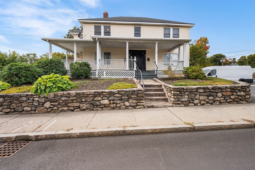 151 Central St in Leominster