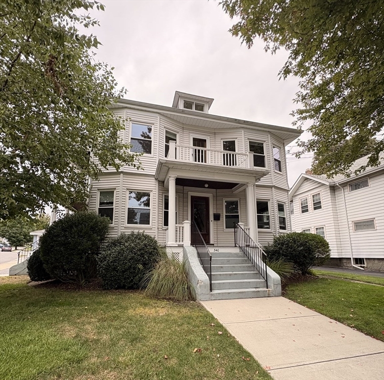 340 School St in Watertown