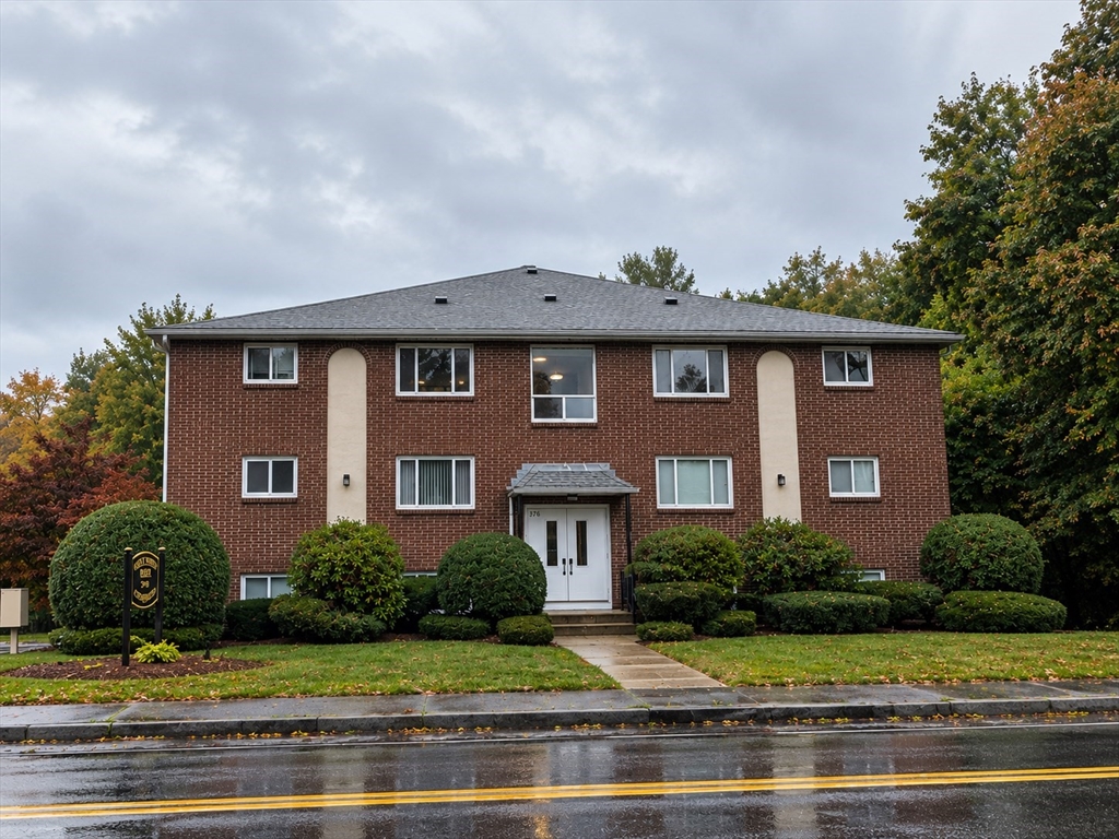 676 Farm Rd #1 in Marlborough