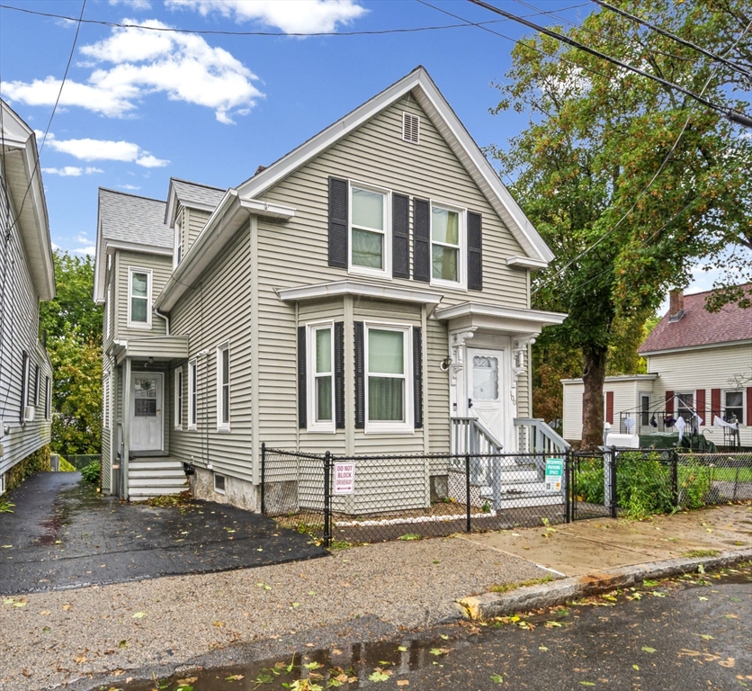 100 West St in Lowell