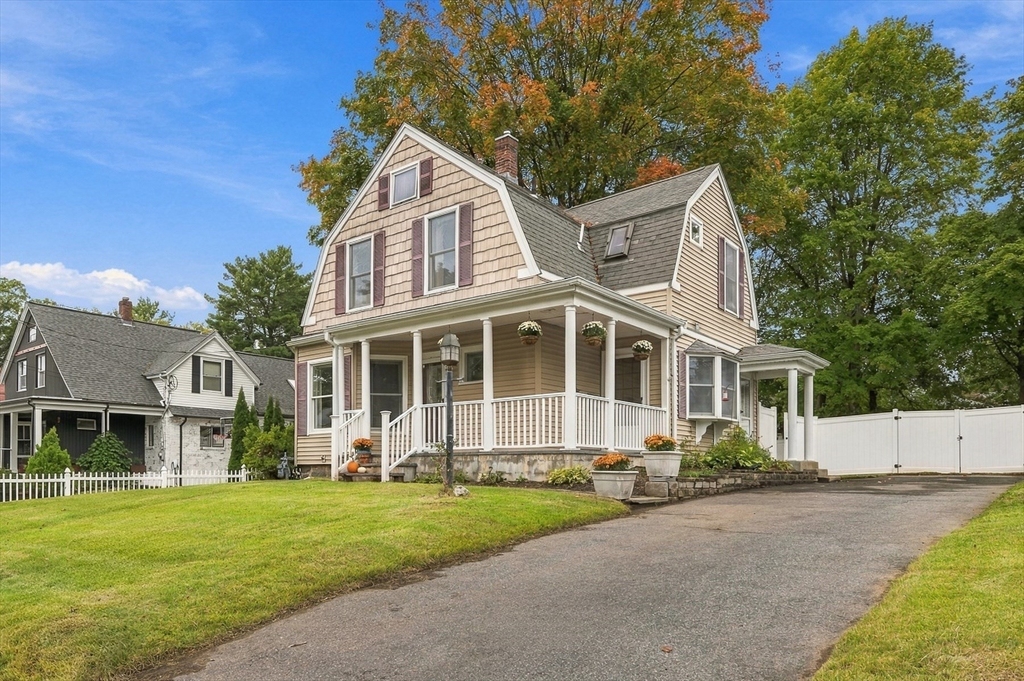 29 Upland St in Holbrook