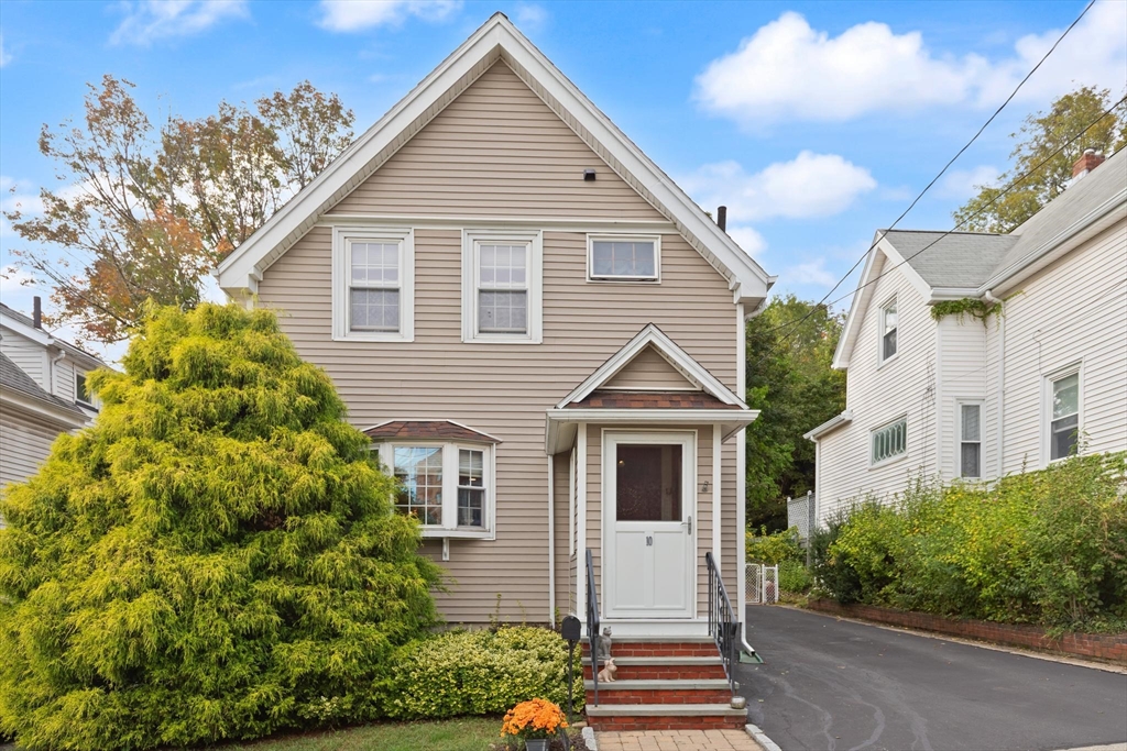 10 Cedar Cliff Terrace in Medford
