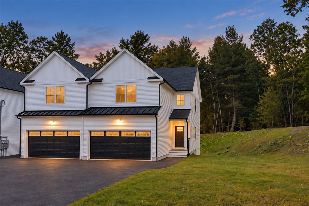 41 Homeward Avenue #D in Uxbridge