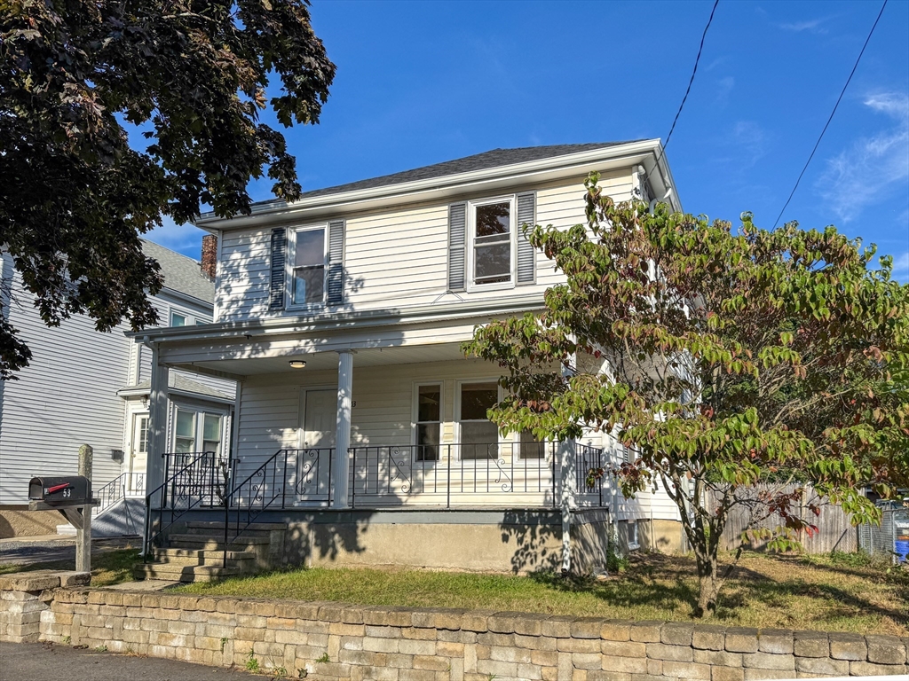53 Stewart St in Quincy