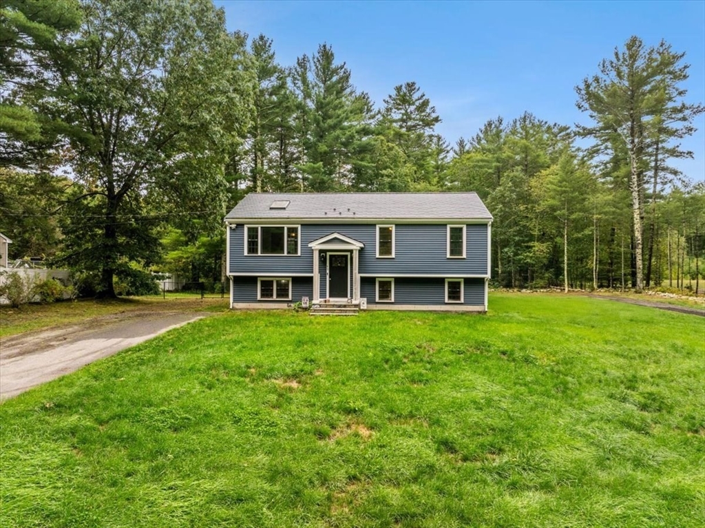 49 Benson St in Middleboro