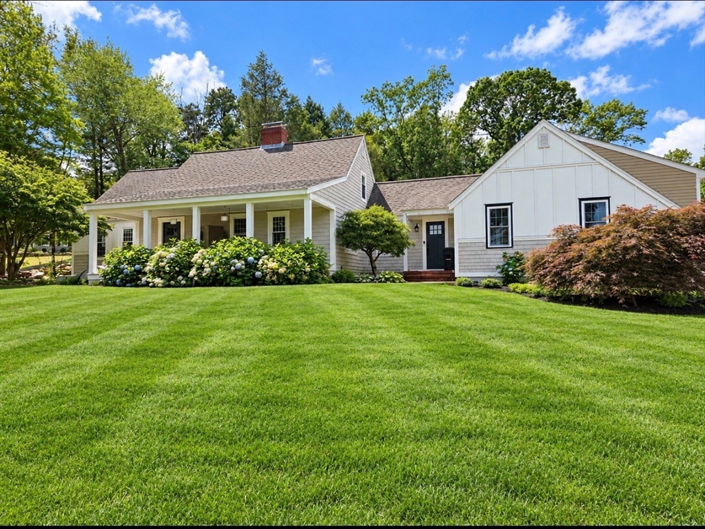130 Lisa  La. in North Andover