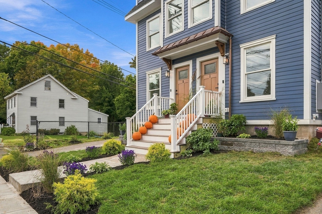 41 Hobart St 0 in Danvers