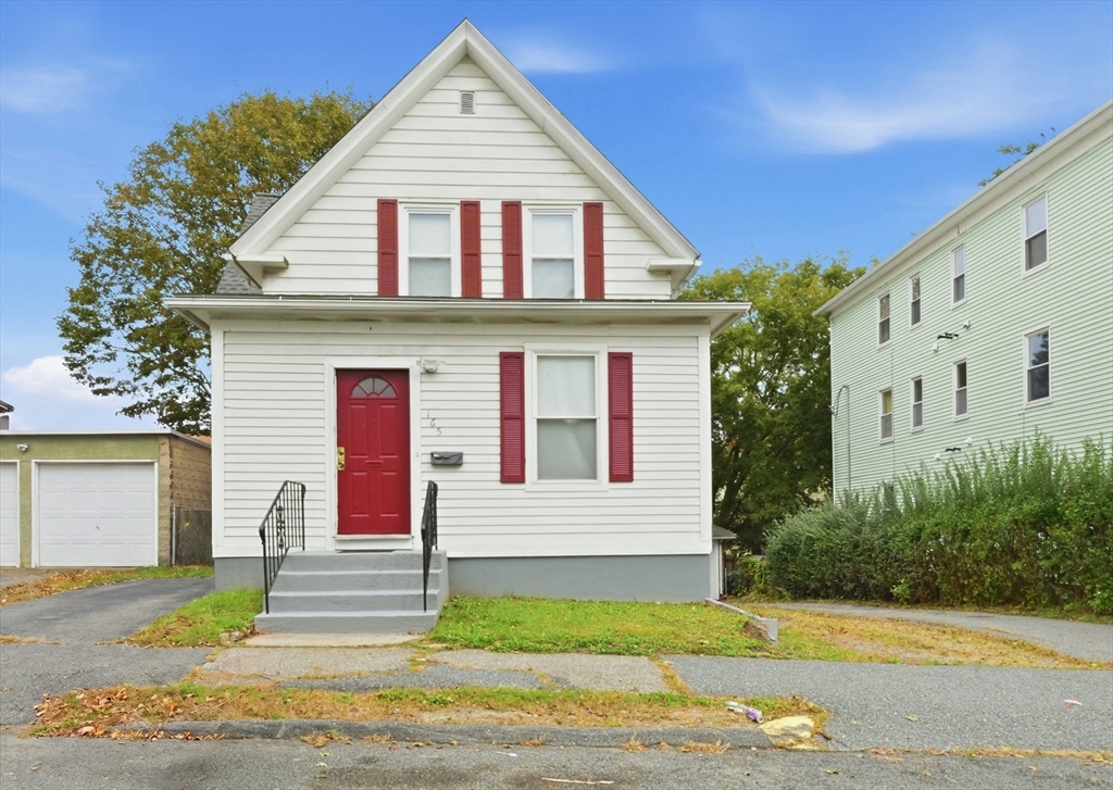 165 Fairmont Ave in Worcester