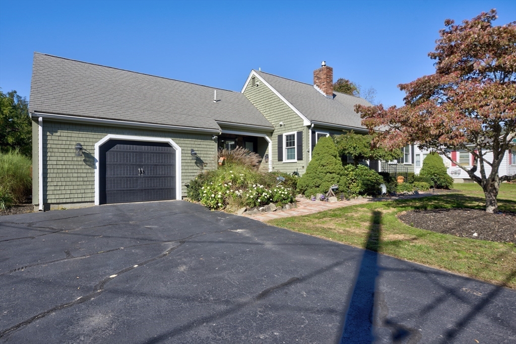 55 Mellen St in Brockton