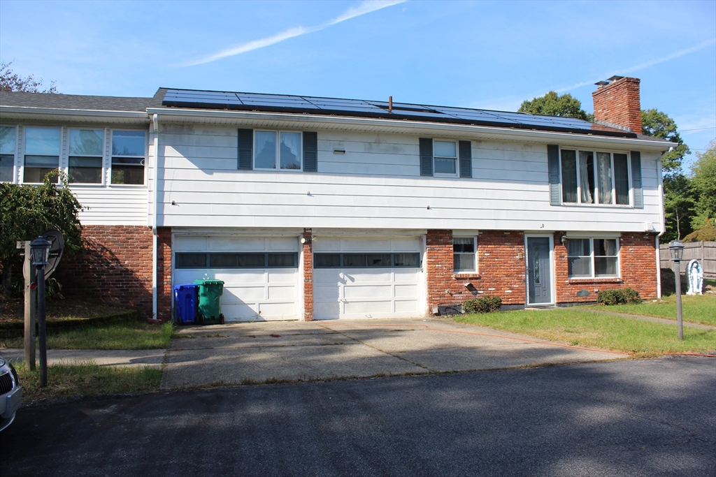 50 Long Ave in Attleboro