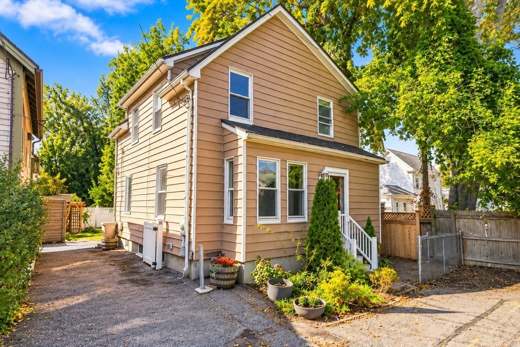 12 Linden Pl in Somerville
