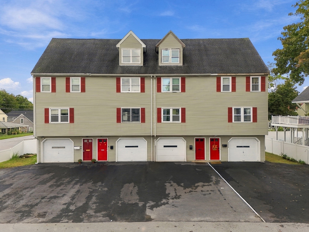 111 Cambridge St #B in Lawrence