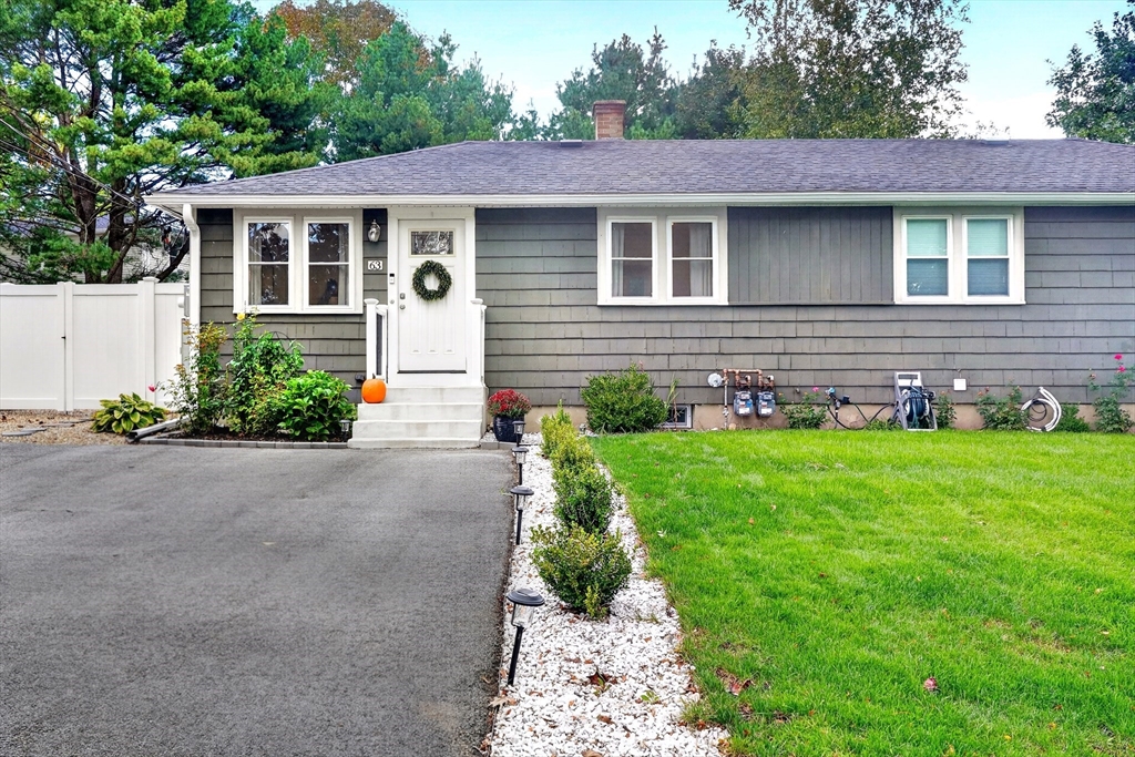 63 Neillian Way #63 in Bedford